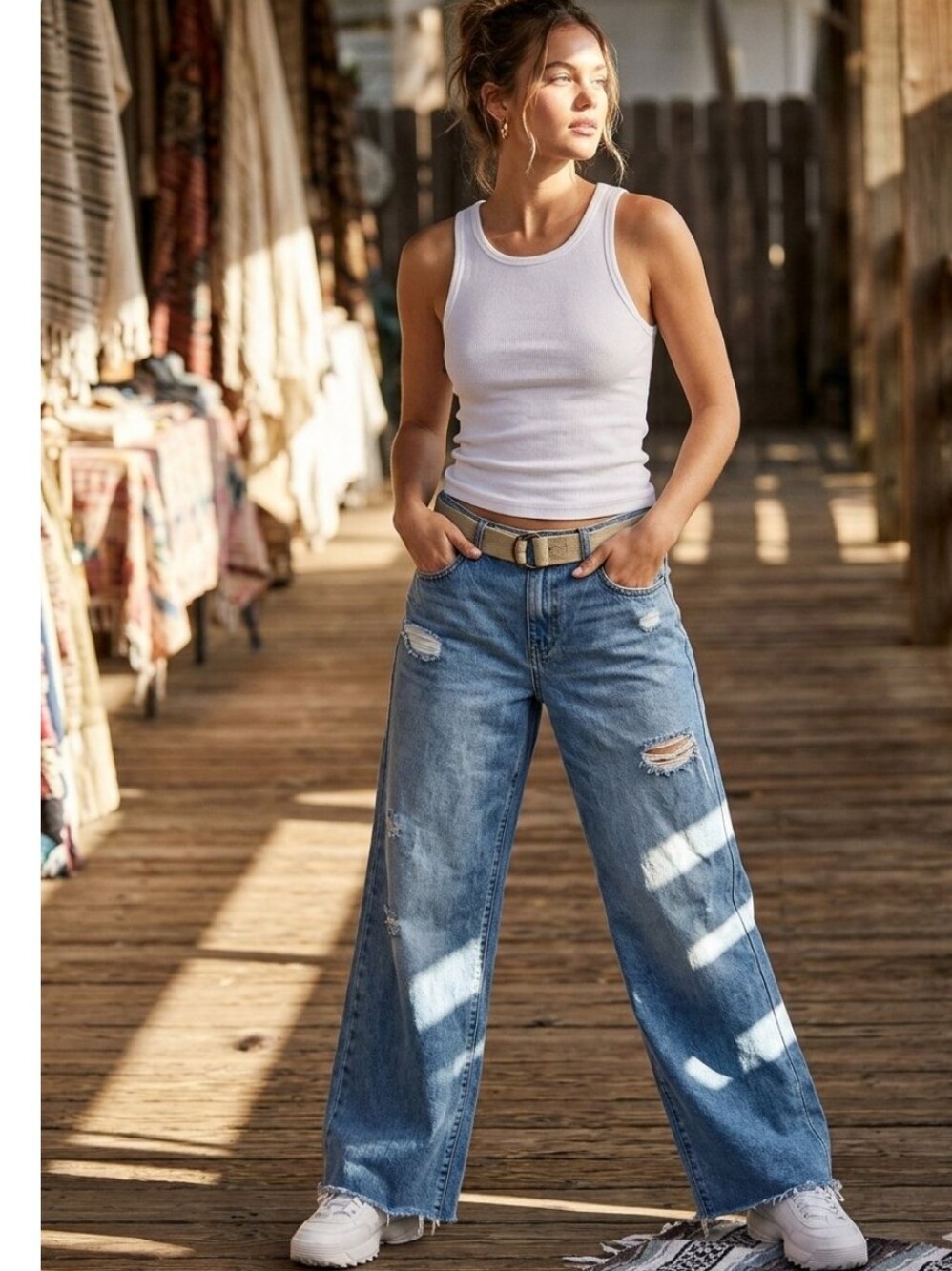 PacSun Casey Low Rise Baggy Wide Leg Distressed Jeans Medium Wash 30 S